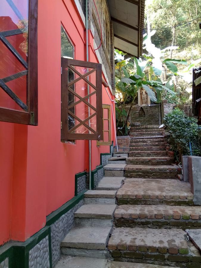 Prince Hotel Mrauk-oo Exterior foto